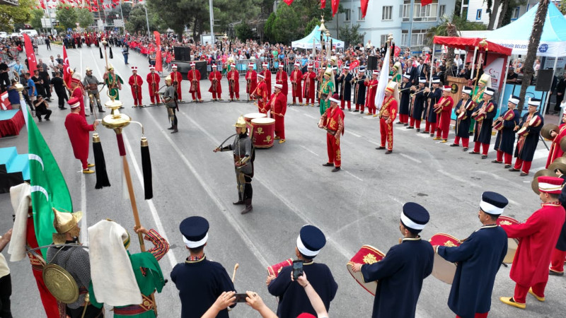 Balıkesir’in kurtuluşu büyük bir coşkuyla kutlandı